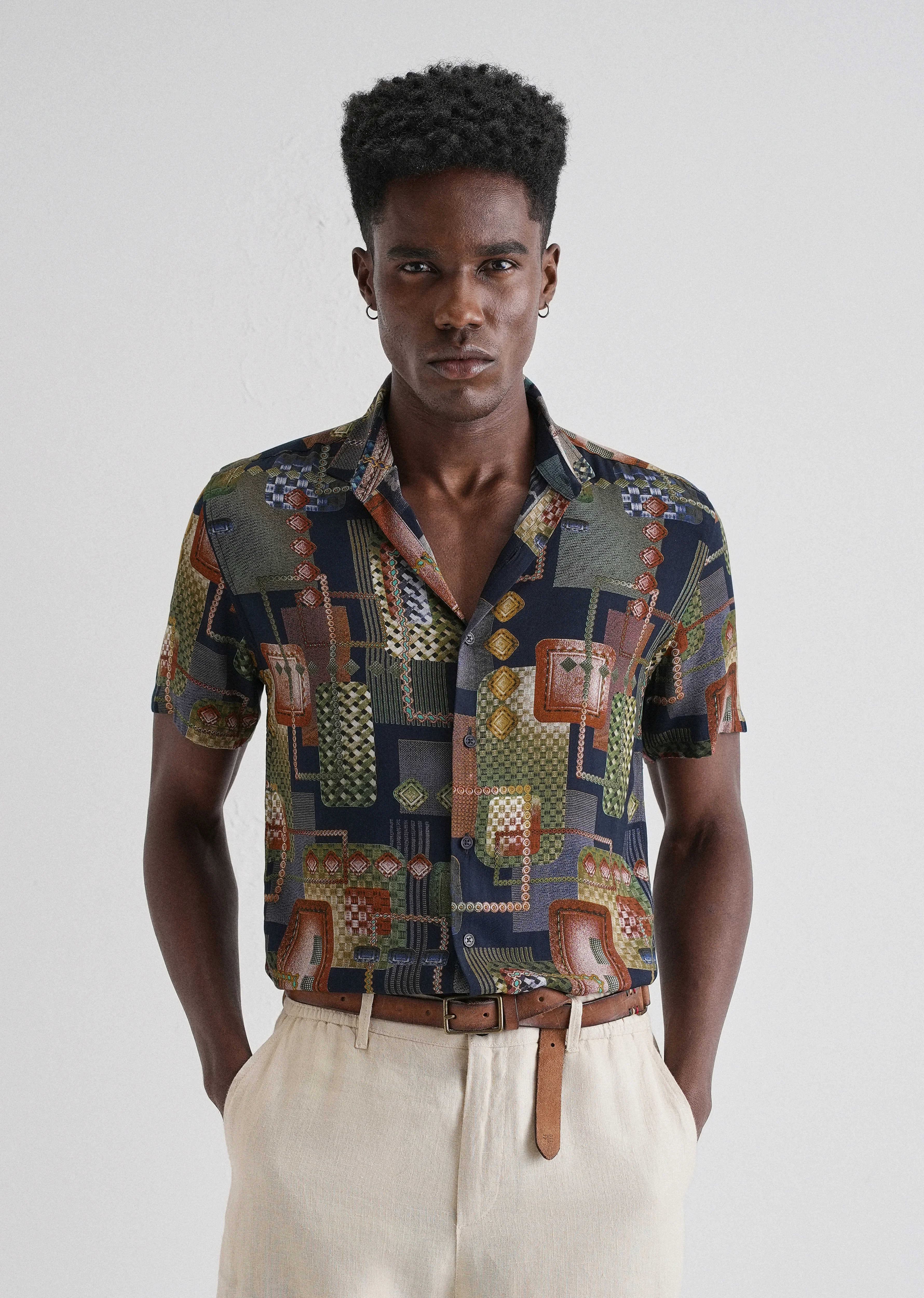 Geo Precision Feather shirt