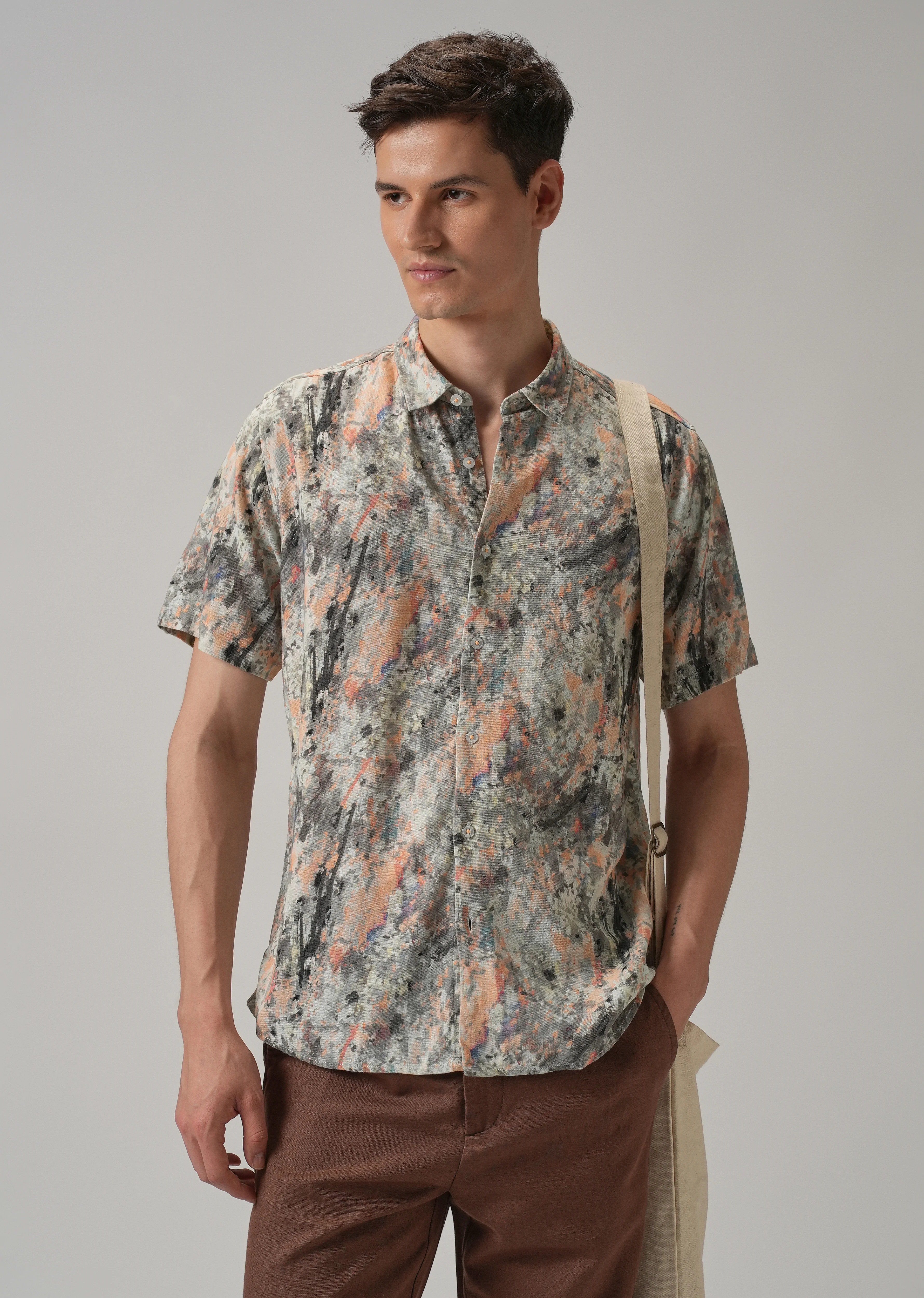 Smear Half Sleeve shirt